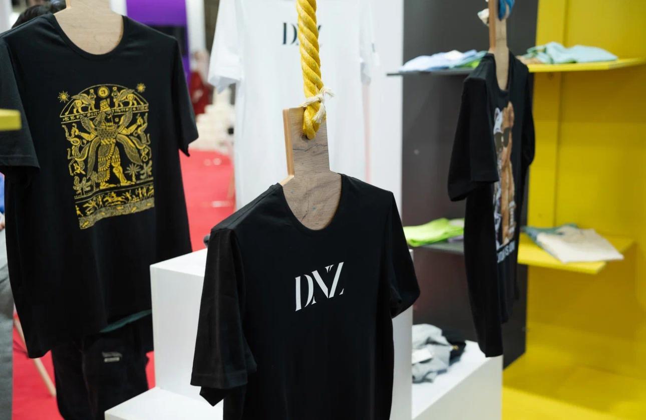 Zelal Tekstil Триумфально Выступила на UzTextileExpo-2024, Привлекая Международное Внимание.
